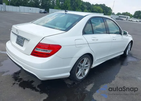 2014 Mercedes-Benz C 250 Luxury/Sport from USA, damaged, VIN WDDGF4HBXEA930750